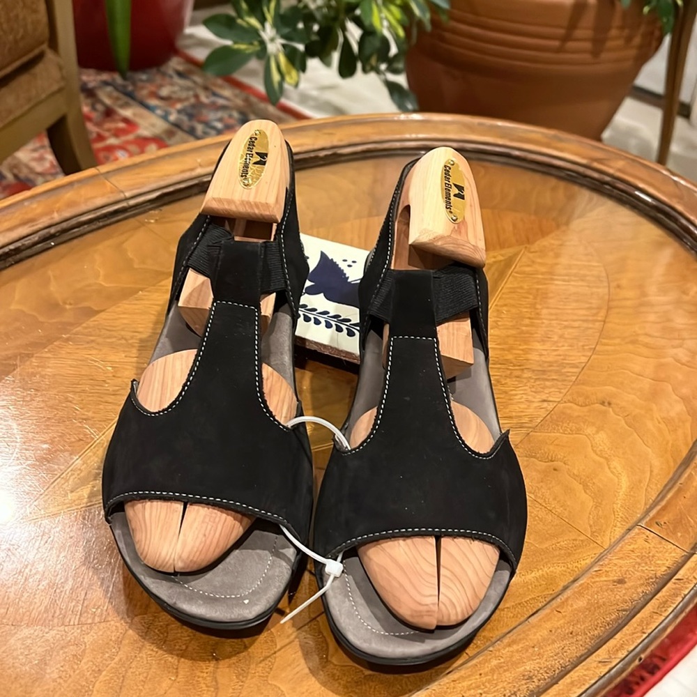 Mephisto Petra Sandals Suede Leather EURO 40 10M